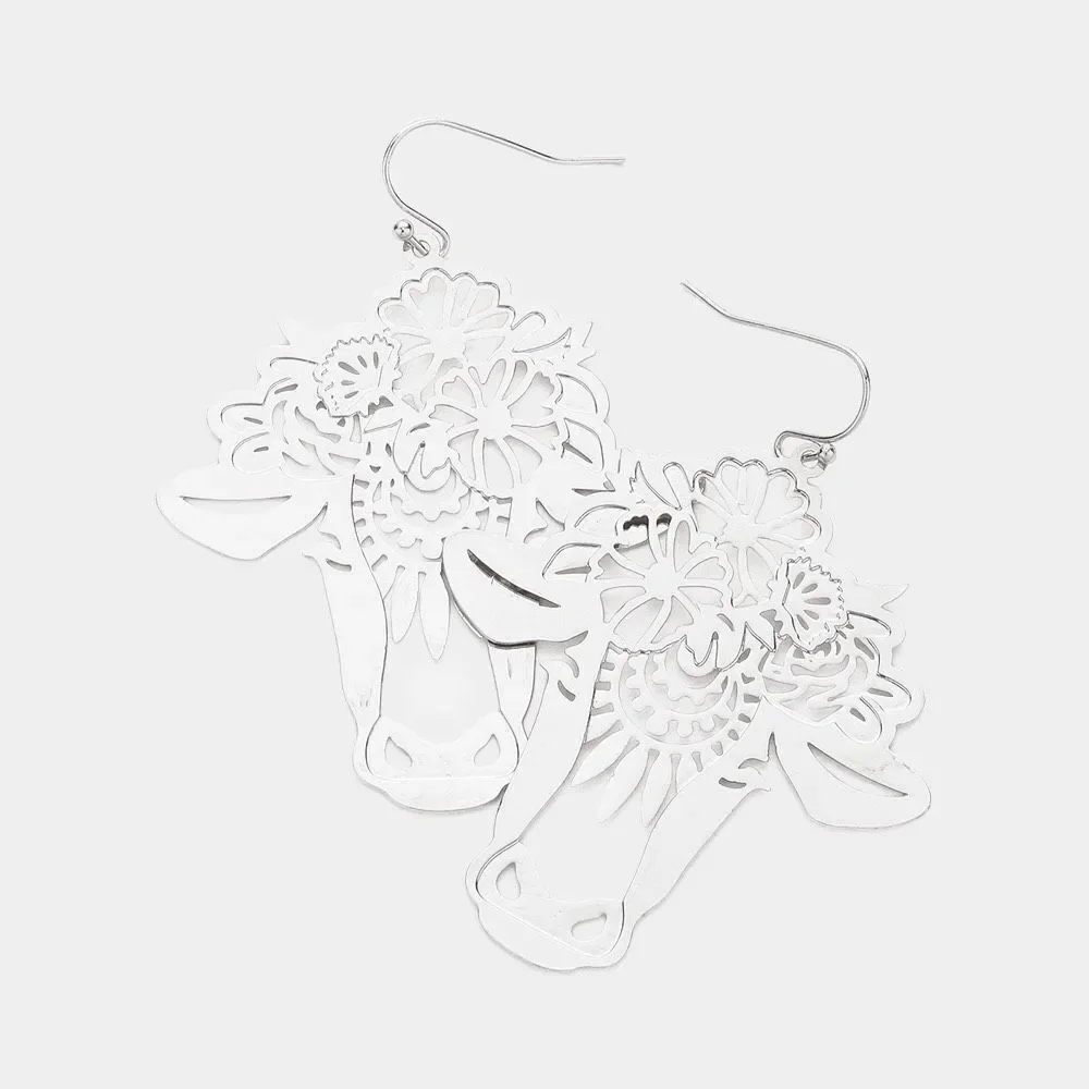 NWT Womens Boutique Silver Highland Cow Cut Out Metal Flower Dangle Earrings